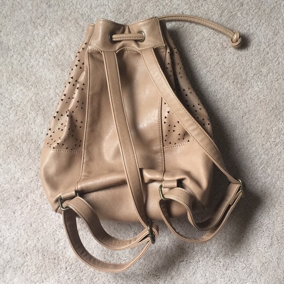 Tan Bucket Backpack - Picture 3 of 5